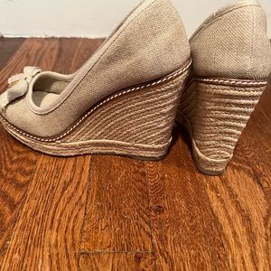 Tory Burch | Jackie Taupe Canvas
Espadrille Wedges Size: 7